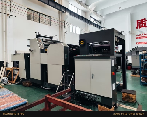Kalite  HSS9202 Folio Perfector Double Side Book Printing Machine fabrika