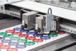 EcooGraphix VD320 Dijital Etiket Öldürme Kesme Sistemi Yüksek Hızlı Çok Fonksiyonlu Bitirme