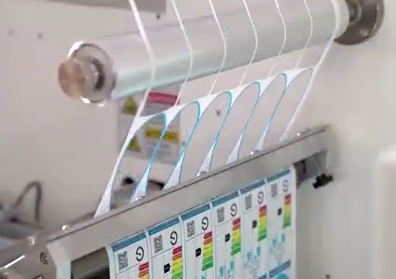 Laminasyonlu Etiket Dijital Kalıp Kesici Sıyırma Makinesi