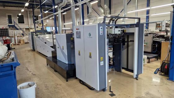 Spot ve Genel UV Vernik Kaplama Makinesi 1050mm Yüksek Hız