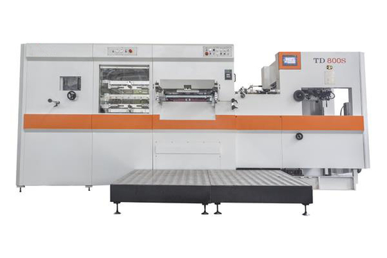 Otomatik Folyo Damgalama ve Ölçüm Kesme Makinesi 800X580MM 7000s/h