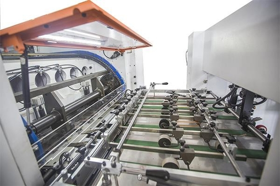 TD800S Pres öncesi ekipmanları Düz yataklı döşeme kesme makinesi