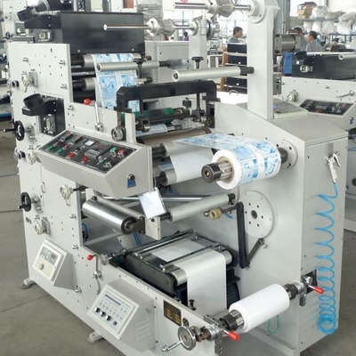 Silindirli Otomatik Flekso Etiket Yazıcısı 23 Bağımsız Servo Motor