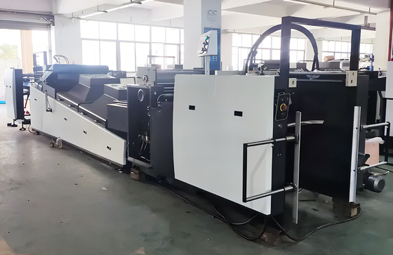 Ecoo Coating-760 Paketleme ve baskı malzemeleri için UV Laklama Makinesi