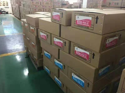 Yüksek Kaliteli Cmyk Rengi Yüksek Parlaklık Solvent Pigment Offset Baskı Mürekkebi