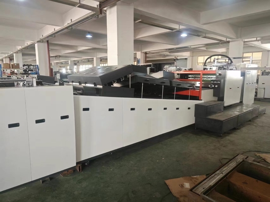 Otomatik ta UV Laç Kaplama ve Camlama Makinesi Karton için