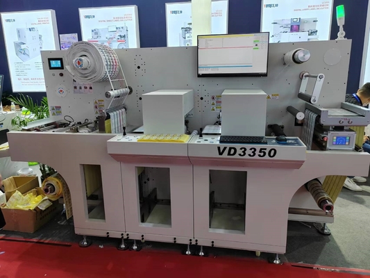 Laminasyon seçeneği 27 M/min Hızlılığı ile Rulo-Rulo Dijital Etiket Kesme Makinesi