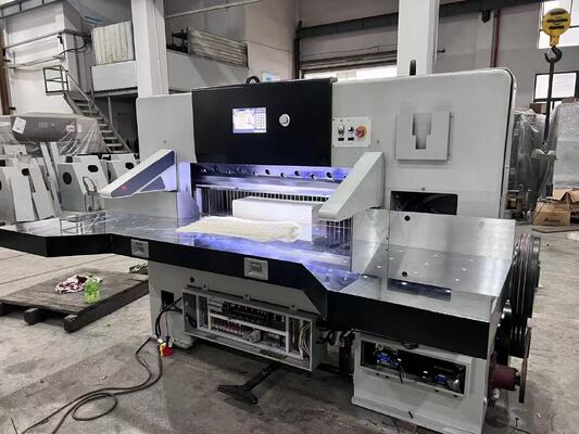 Ofset baskı A1 Kağıt yaprak kesme makinesi