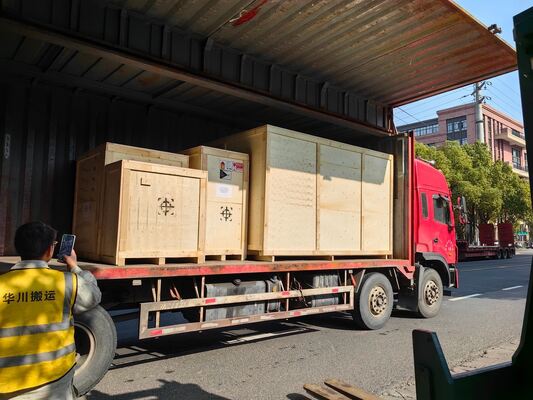 450mm Dijital Etiket Basın Varniş Baskı Soğuk damgalama makinesi