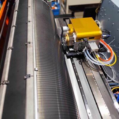 3.5m2/h Çıkış Hızı 5080dpi Çözünürlük 256CH Lazer Kanalları Yüksek Hızlı Flexo CTP Plate Yapımı için Flexo Baskı CTP Plate Görüntüleme Makinesi