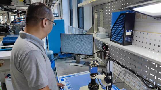 ECOO-G CTP Baskı Plakası, 150.000 Uzun Baskı Ömrü, 2400 Dpi Çözünürlük ve Ticari ve Endüstriyel Baskı için 100 RPM Fırça Hızı