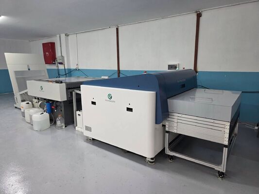 35 Plate Per Hour 2400dpi çözünürlüğü ve baskı öncesi baskı için otomatik yükleyici ile termal CTP makinesi