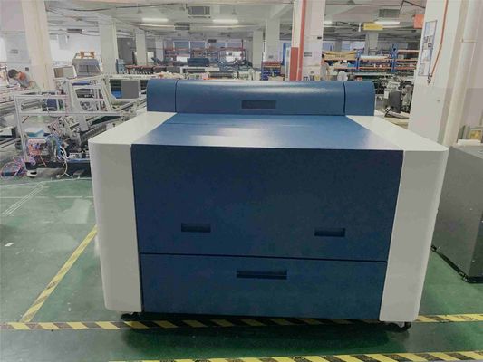 256 kanallı görüntüleme sistemi olan büyük formatlı CTP plaka makinesi