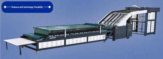 Paketleme için 1450 * 1300mm Otomatik Flüt Laminatör