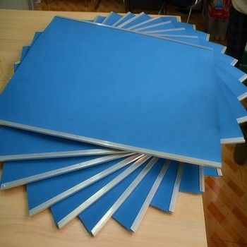 Tam Kalıp Sıkıştırılabilir Baskı Kauçuk Battaniye 3 Kat Mavi Renk